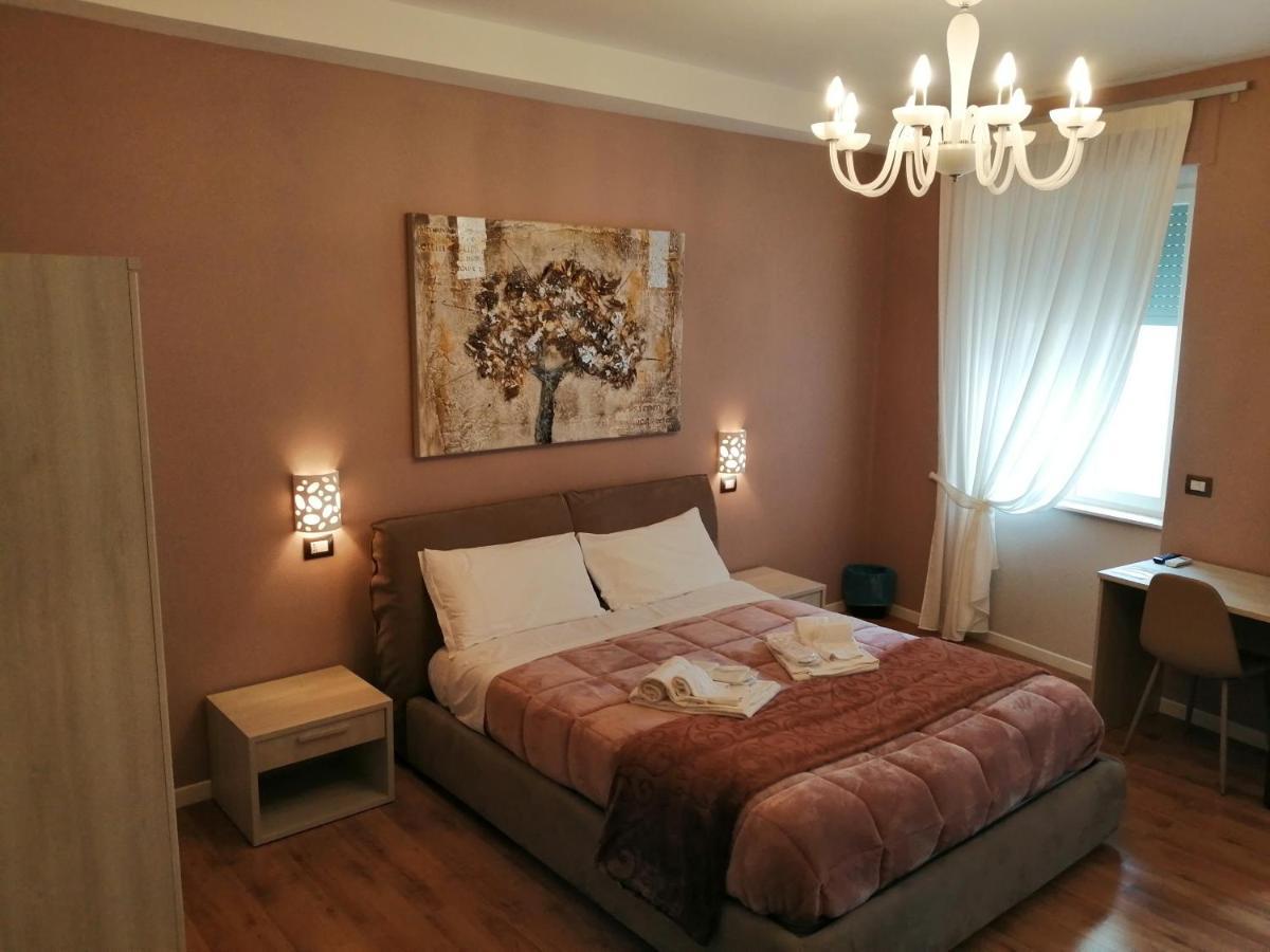 Km 0 Dal Centro By Tiziana Monaldi Hotel Pitigliano Exterior photo