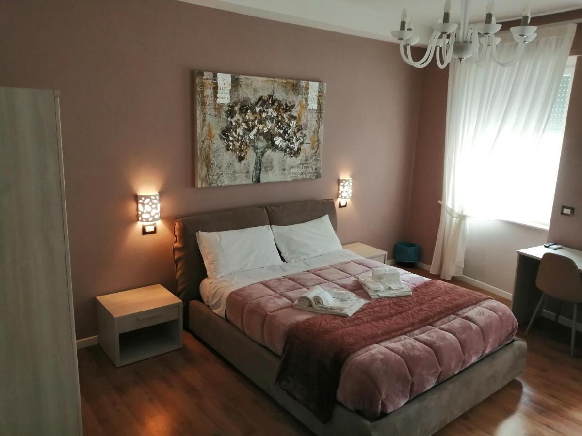 Km 0 Dal Centro By Tiziana Monaldi Hotel Pitigliano Exterior photo