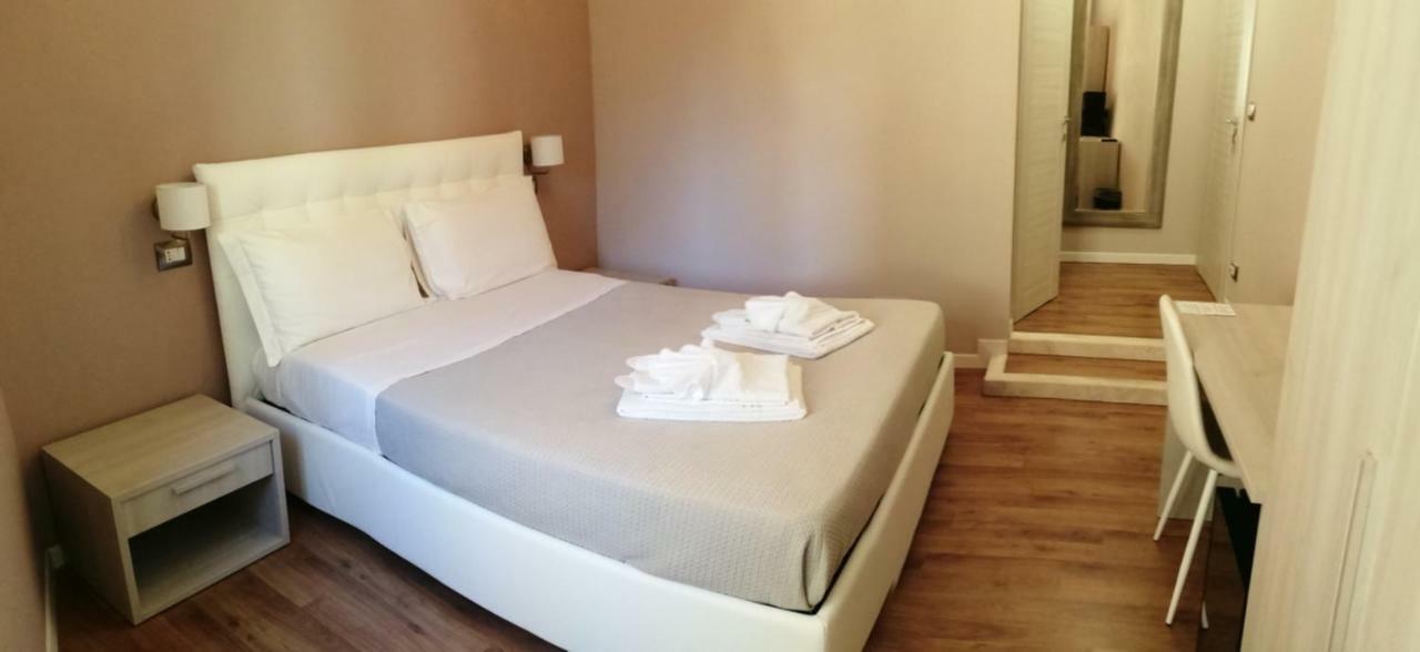 Km 0 Dal Centro By Tiziana Monaldi Hotel Pitigliano Exterior photo